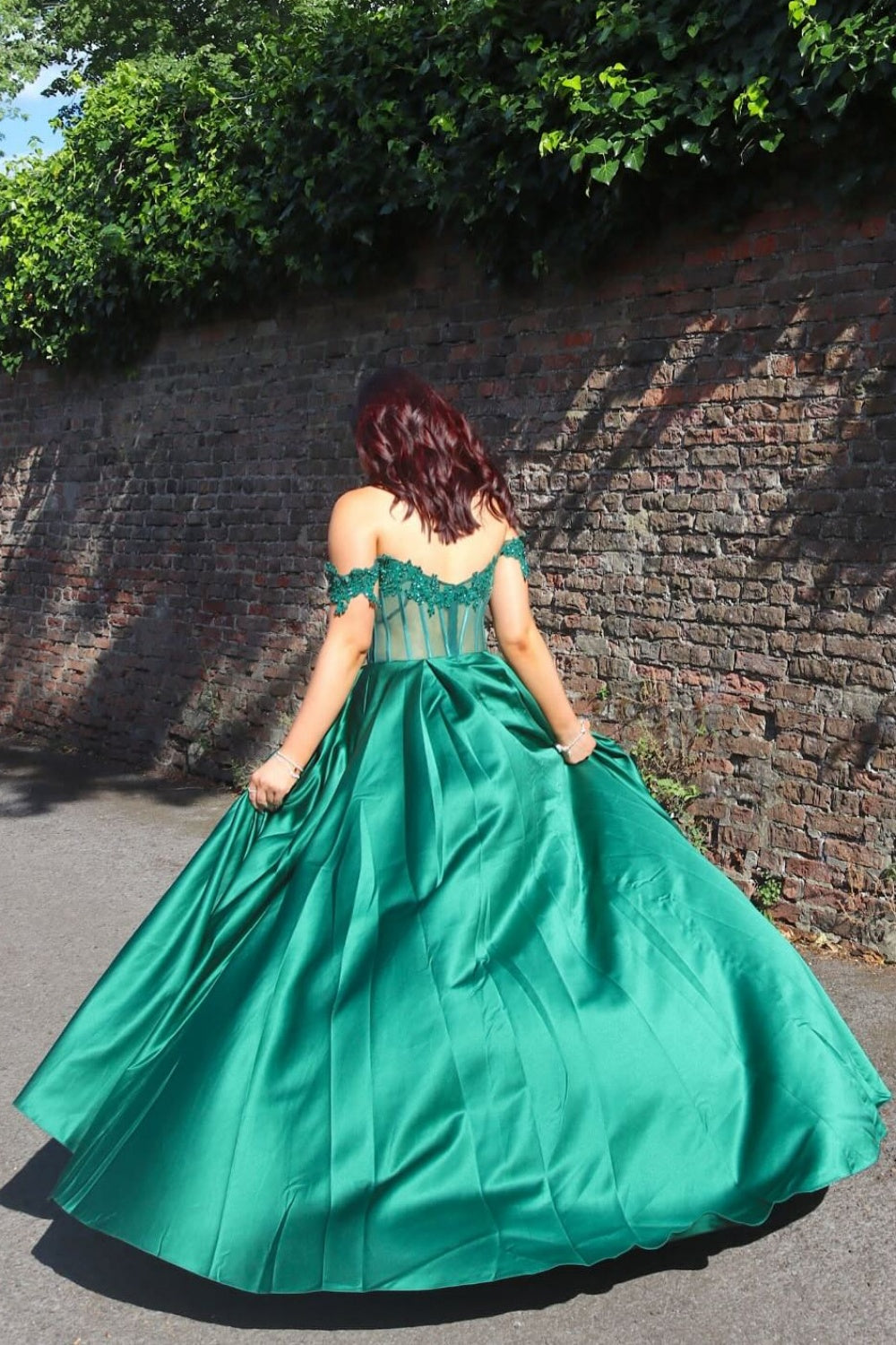Off the Shoulder Emerald Green Beaded Long Dress – PollyBoutique