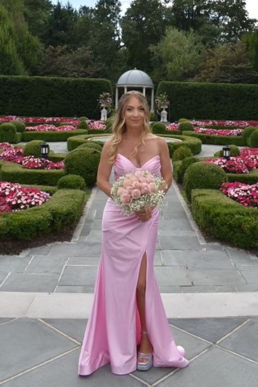 V-neck Pink Pleated Mermaid Long Dress with Slit