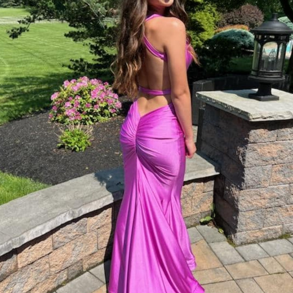 
                      
                        V-neck Aqua Open Back Ruched Mermaid Long Dress
                      
                    