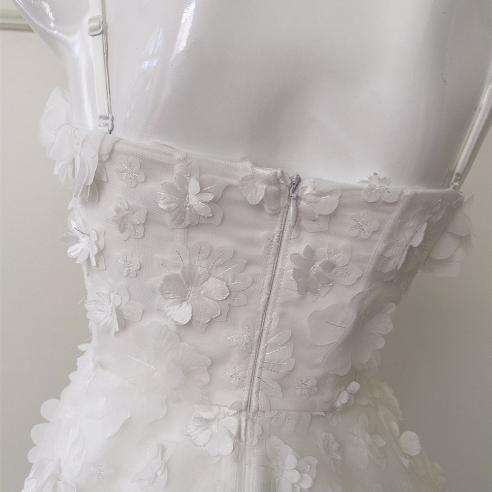 
                      
                        Beaded Straps White 3D Floral A-line Short Dress
                      
                    
