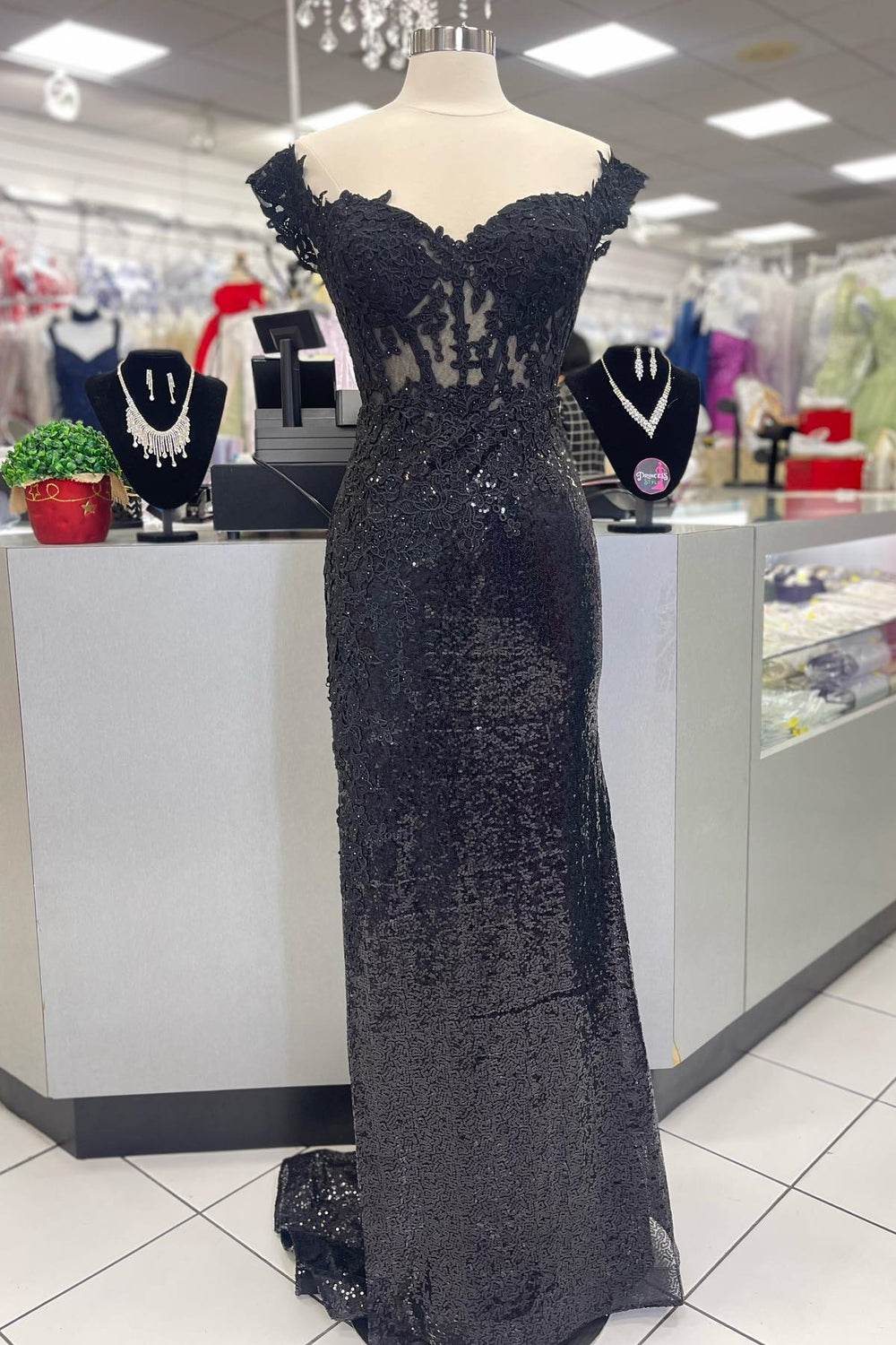 Black Lace Appliques Sequin Mermaid Formal Dress