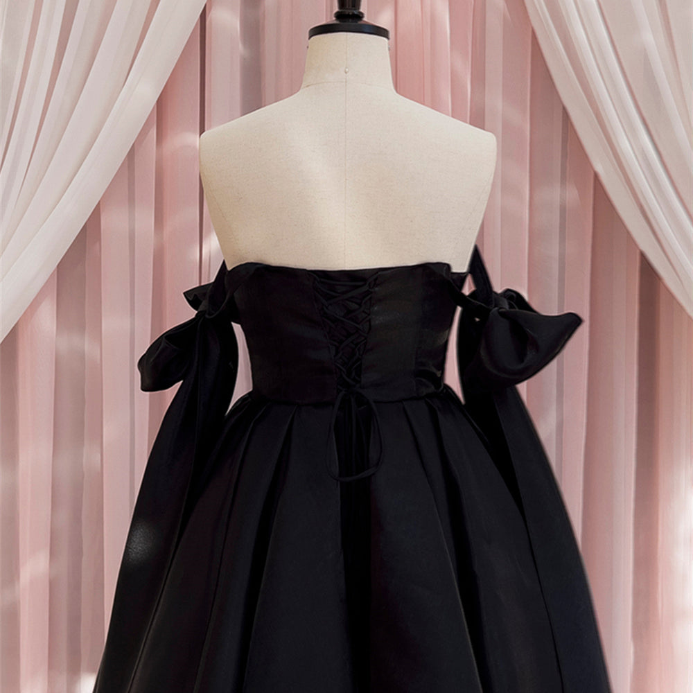 
                      
                        Bow Tie Black Pleated A-line Short Dress
                      
                    