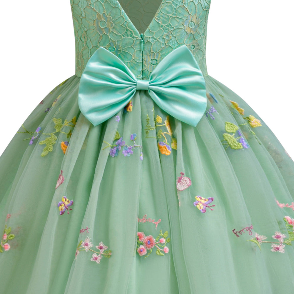
                      
                        Crew Neck Pink Embroidery Flower Girl Dress
                      
                    
