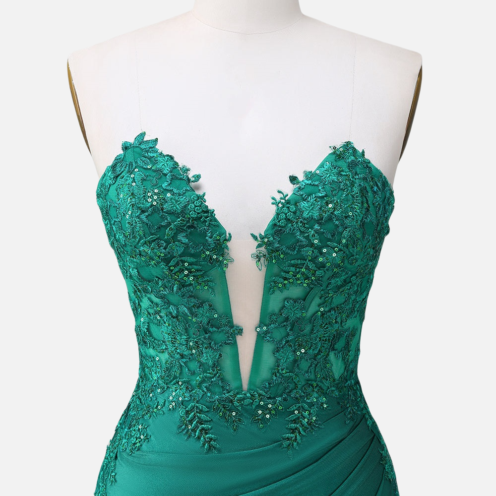 
                      
                        Dark Green Appliques Bodycon Short Dress
                      
                    