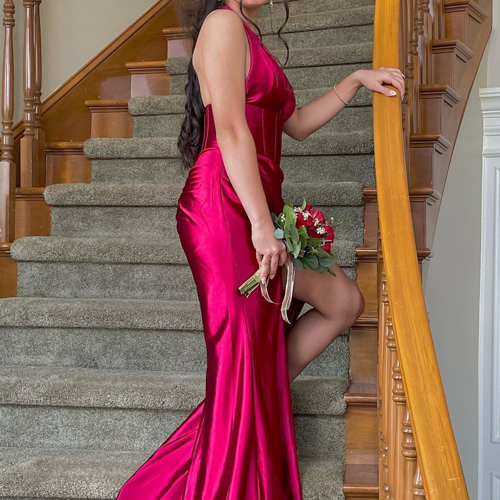 
                      
                        Halter Red Ruched Mermaid Long Dress with Slit
                      
                    