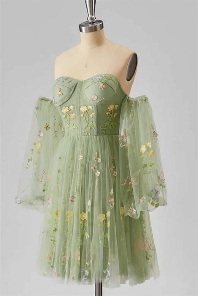 
                      
                        Long Sleeves Green Floral Appliques Short Dress
                      
                    