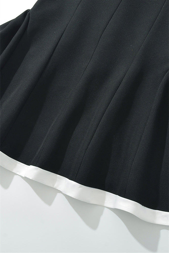 
                      
                        Off the Shoulder Black and White Pleated Short Dress
                      
                    