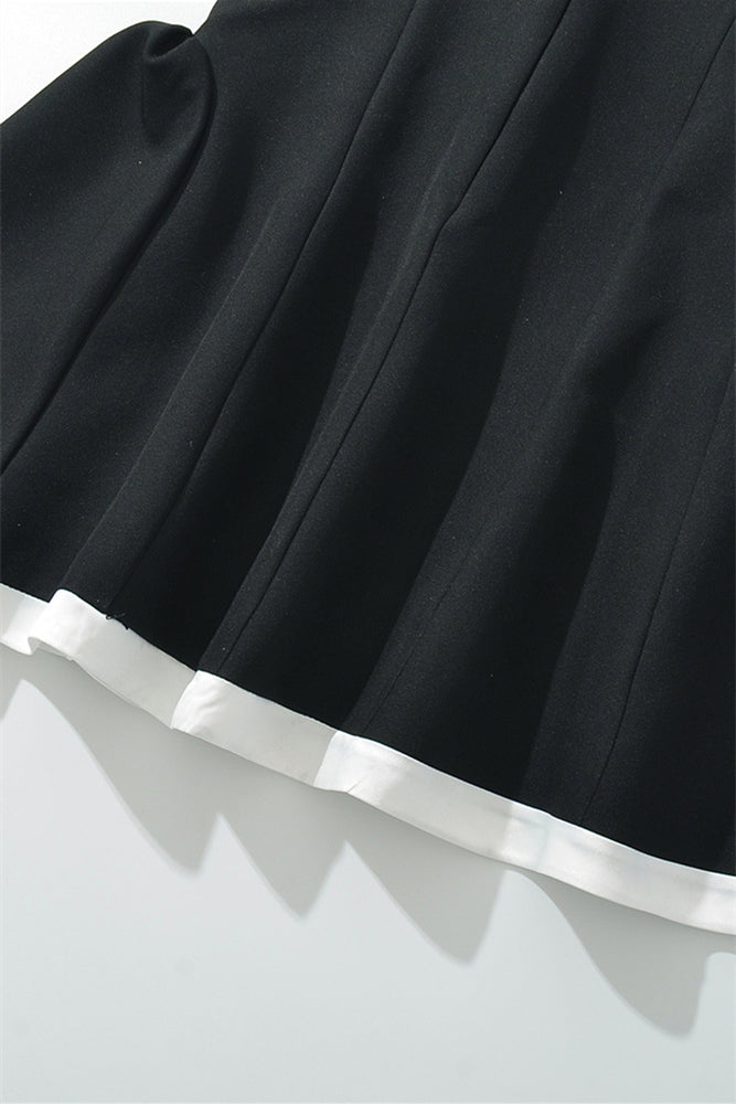 
                      
                        Off the Shoulder Black and White Pleated Short Dress
                      
                    