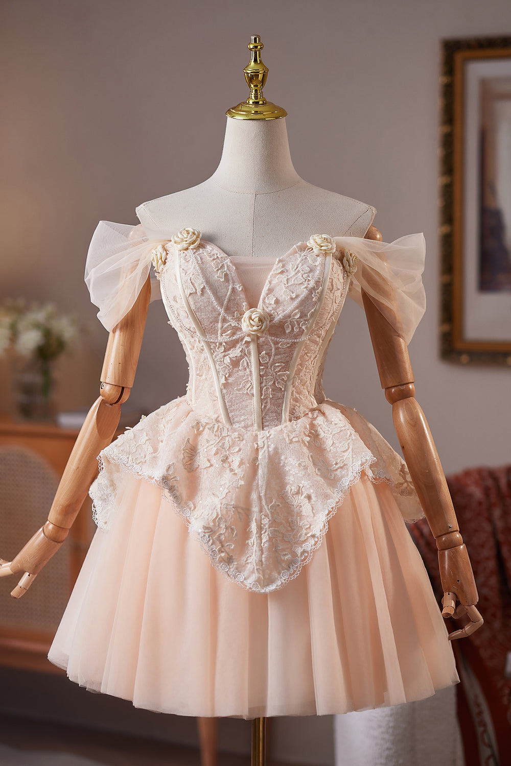 Off the Shoulder Champagne Appliques Short Dress