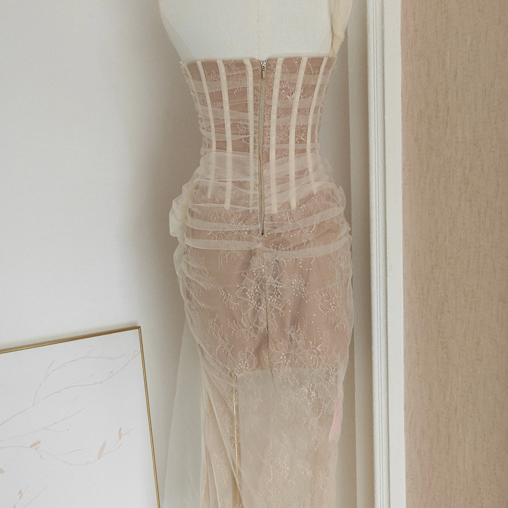 
                      
                        One Shoulder Blue Lace Ruched Column Long Dress
                      
                    
