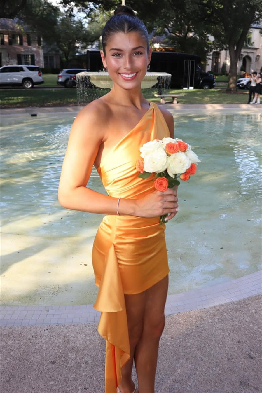 One Shoulder Orange Side Train Short Dress – PollyBoutique