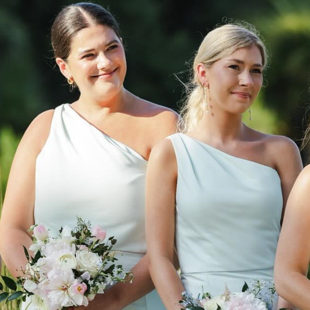 
                      
                        One Shoulder Sage Green Mermaid Bridesmaid Dress
                      
                    