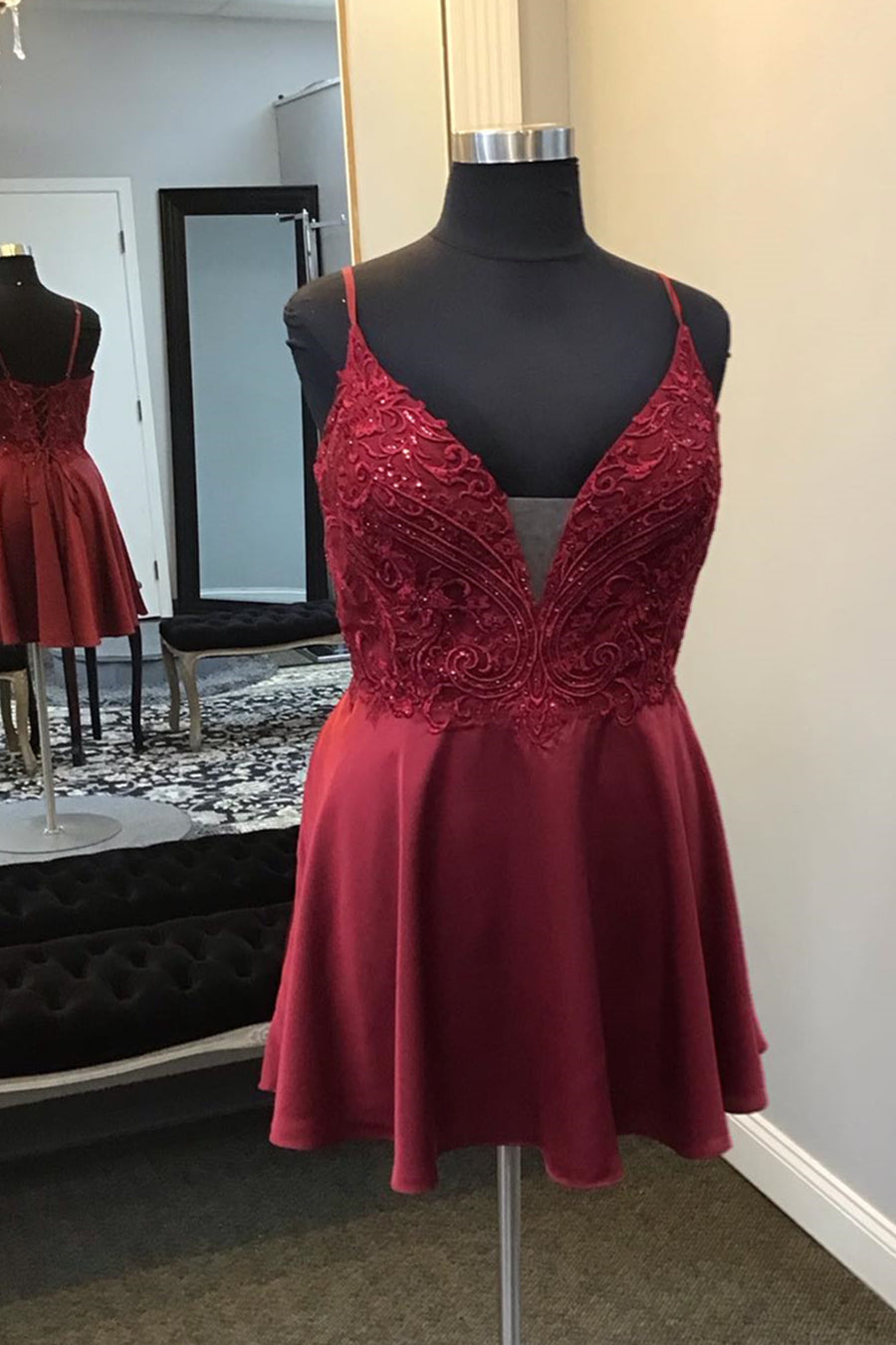 Plunge Neck Wine Red Appliques Short Dress