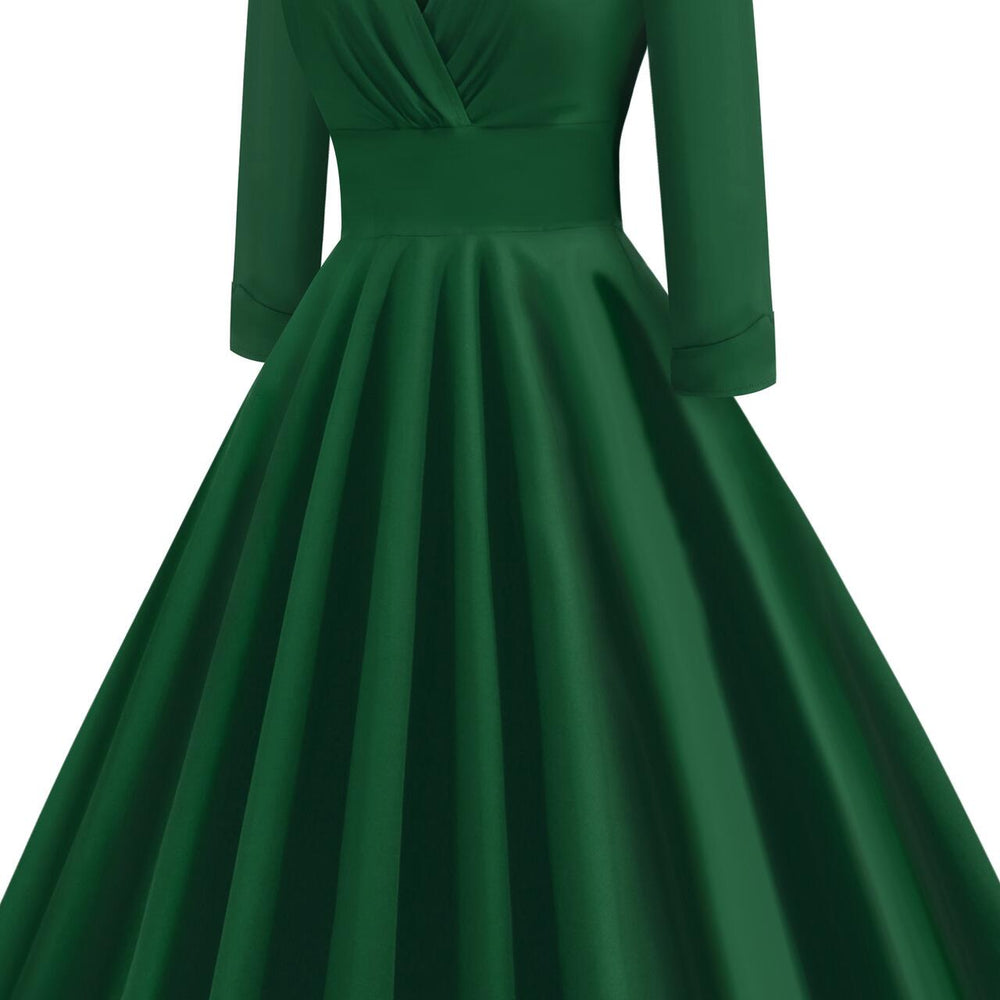 
                      
                        Green 1950s 3/4 Sleeve V Neck Big Swing Dress
                      
                    