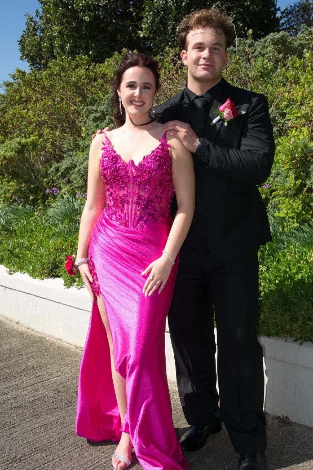 Red Appliques Mermaid Long Dress with Slit