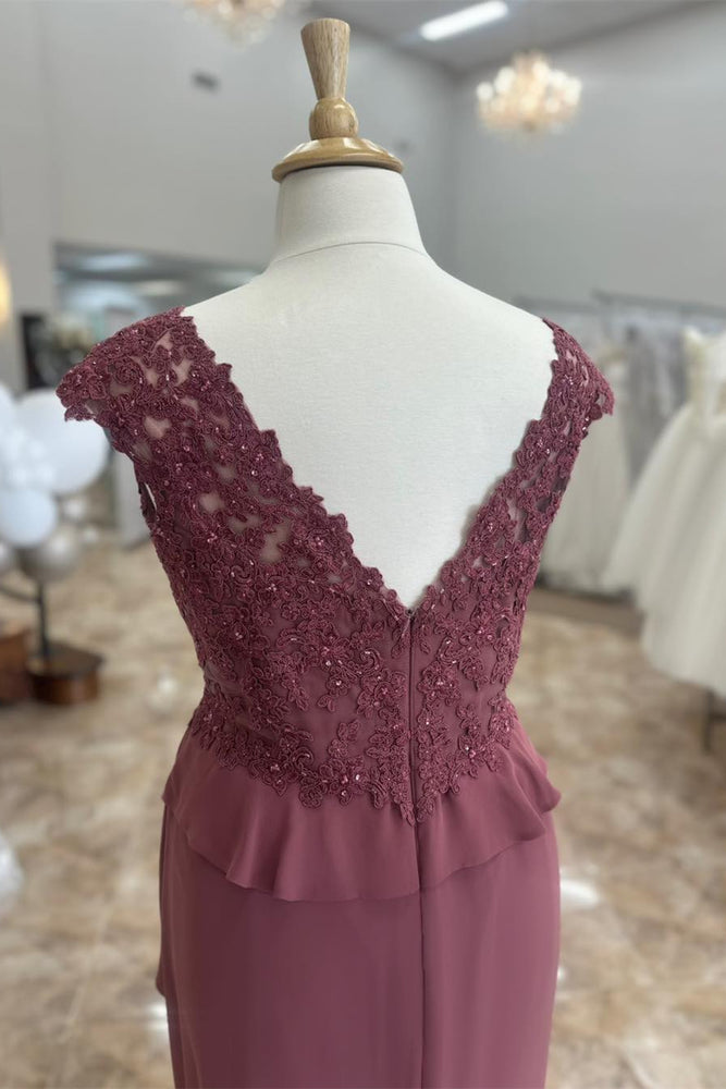 
                      
                        Round Neck Dusty Rose Appliques Mother of Bride Dress
                      
                    