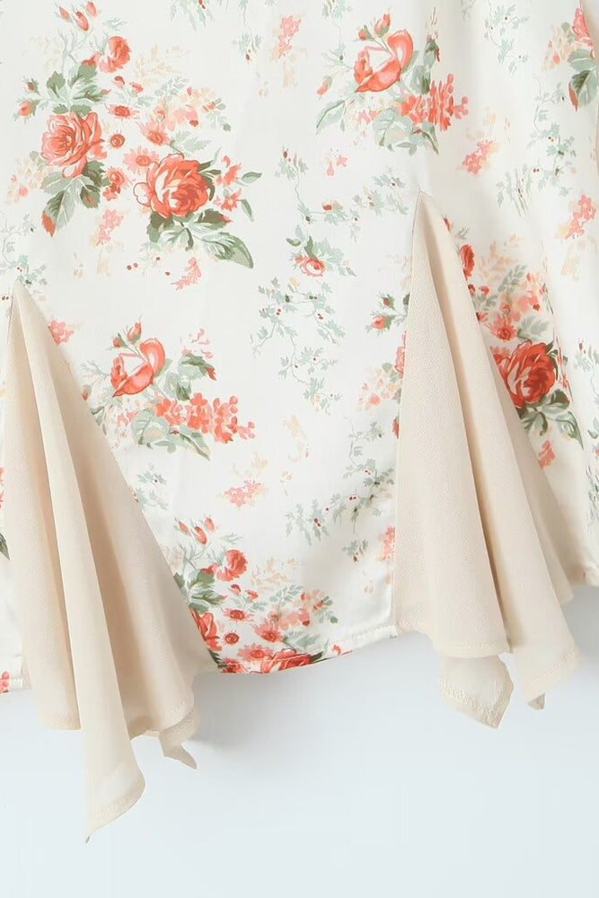 
                      
                        Spaghetti Straps White Floral Print Short Dress
                      
                    