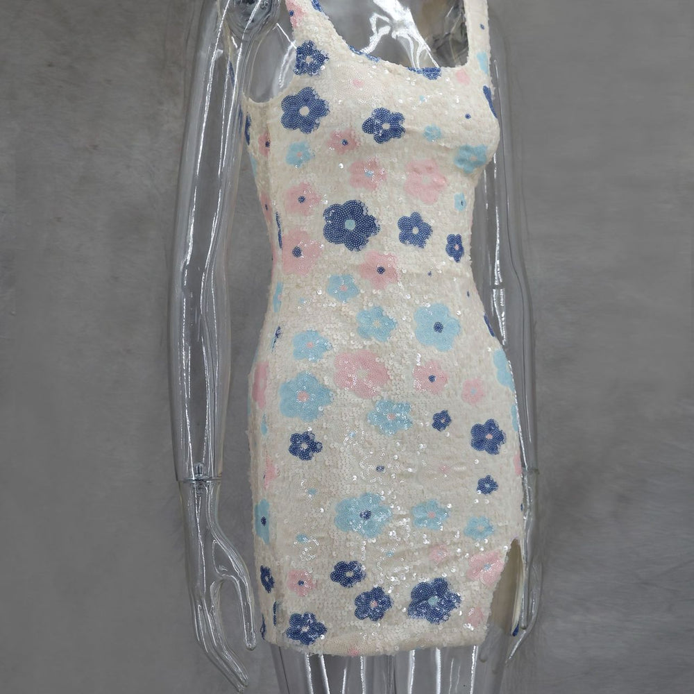 
                      
                        Square Neck White Floral Sequin Short Dress with Slit
                      
                    
