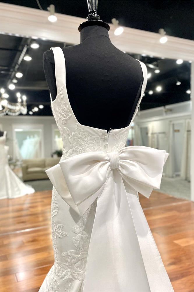 
                      
                        Square Neck White Mermaid Wedding Dress with Bow
                      
                    