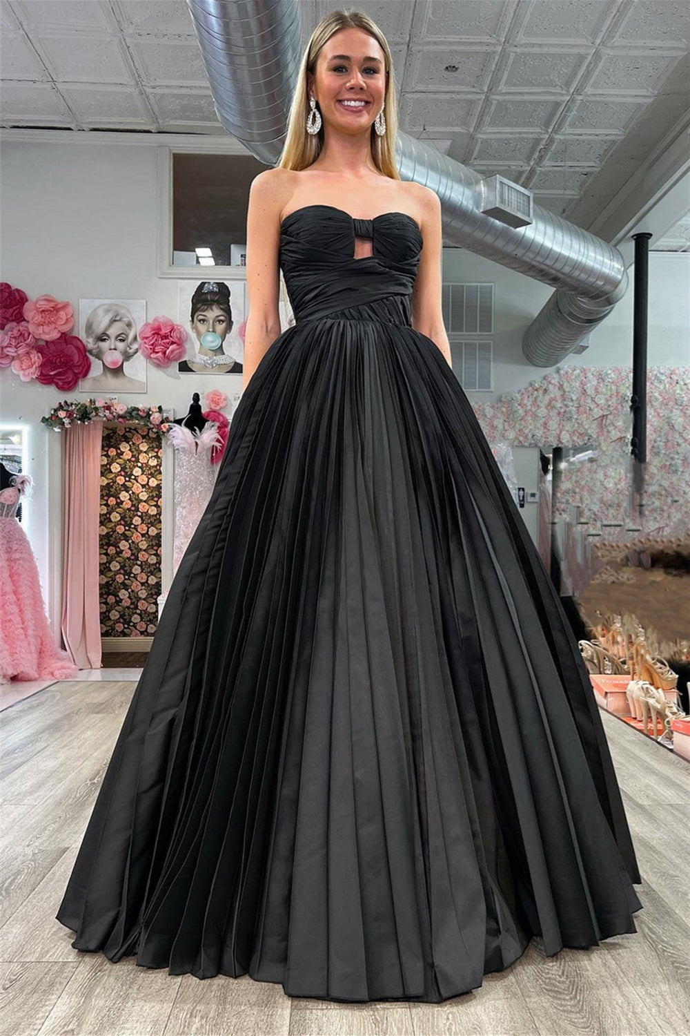 Strapless Black Pleated Long Dress with Keyhole