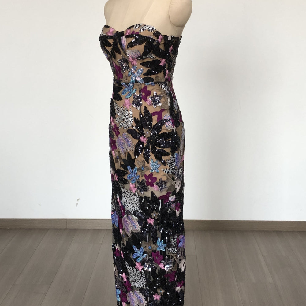
                      
                        Strapless Black Sequin Appliques Column Long Dress
                      
                    