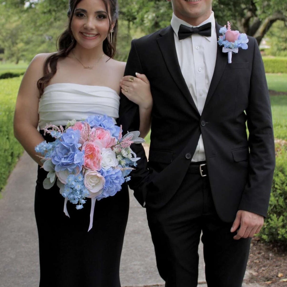 
                      
                        Strapless Black and White Back Bow Long Dress
                      
                    