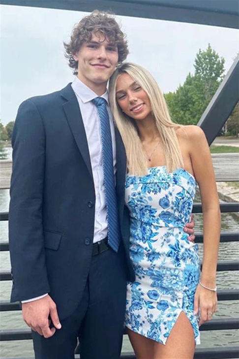
                      
                        Strapless Blue Floral Print Short Dress with Slit
                      
                    