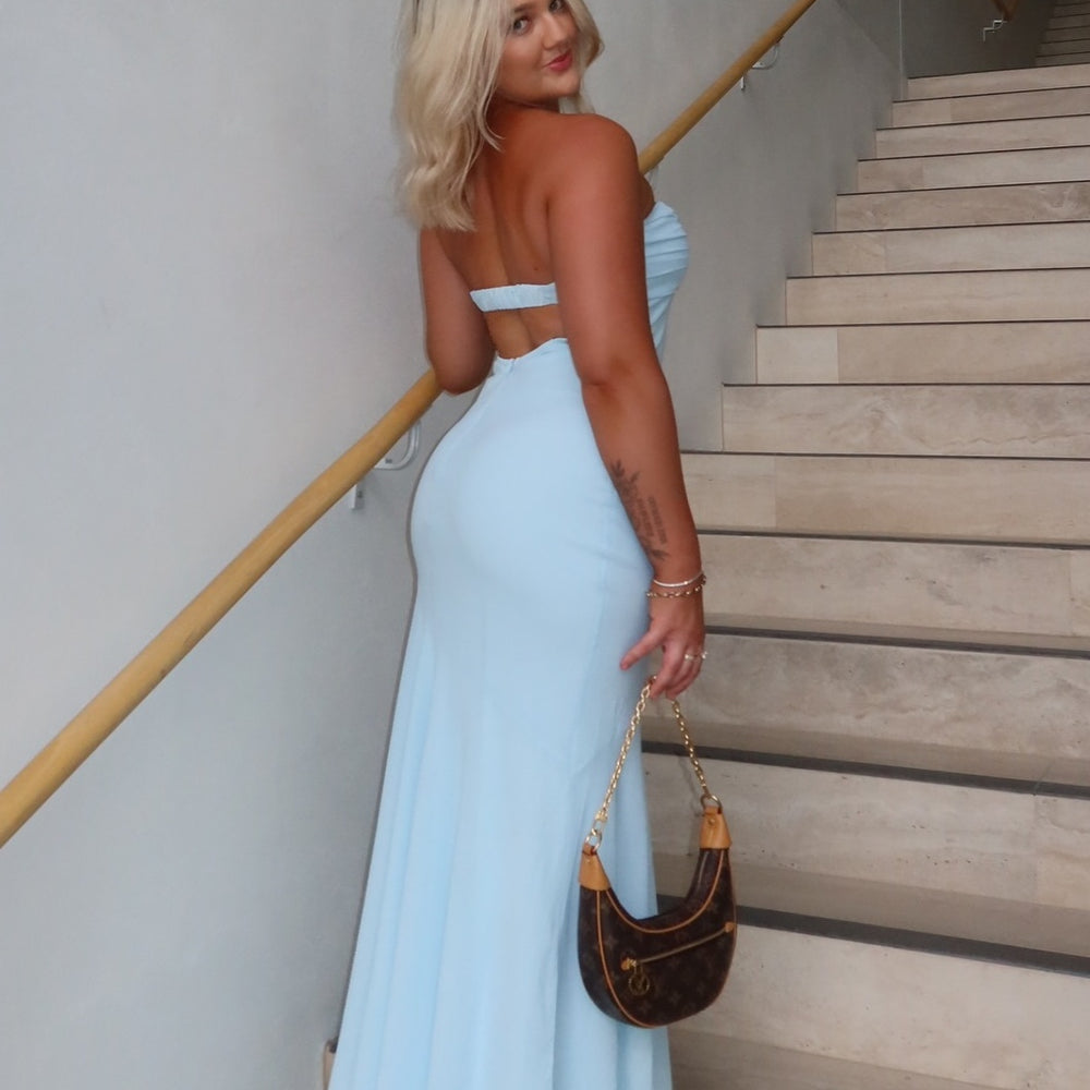 
                      
                        Strapless Blue Twist Mermaid Long Dress
                      
                    