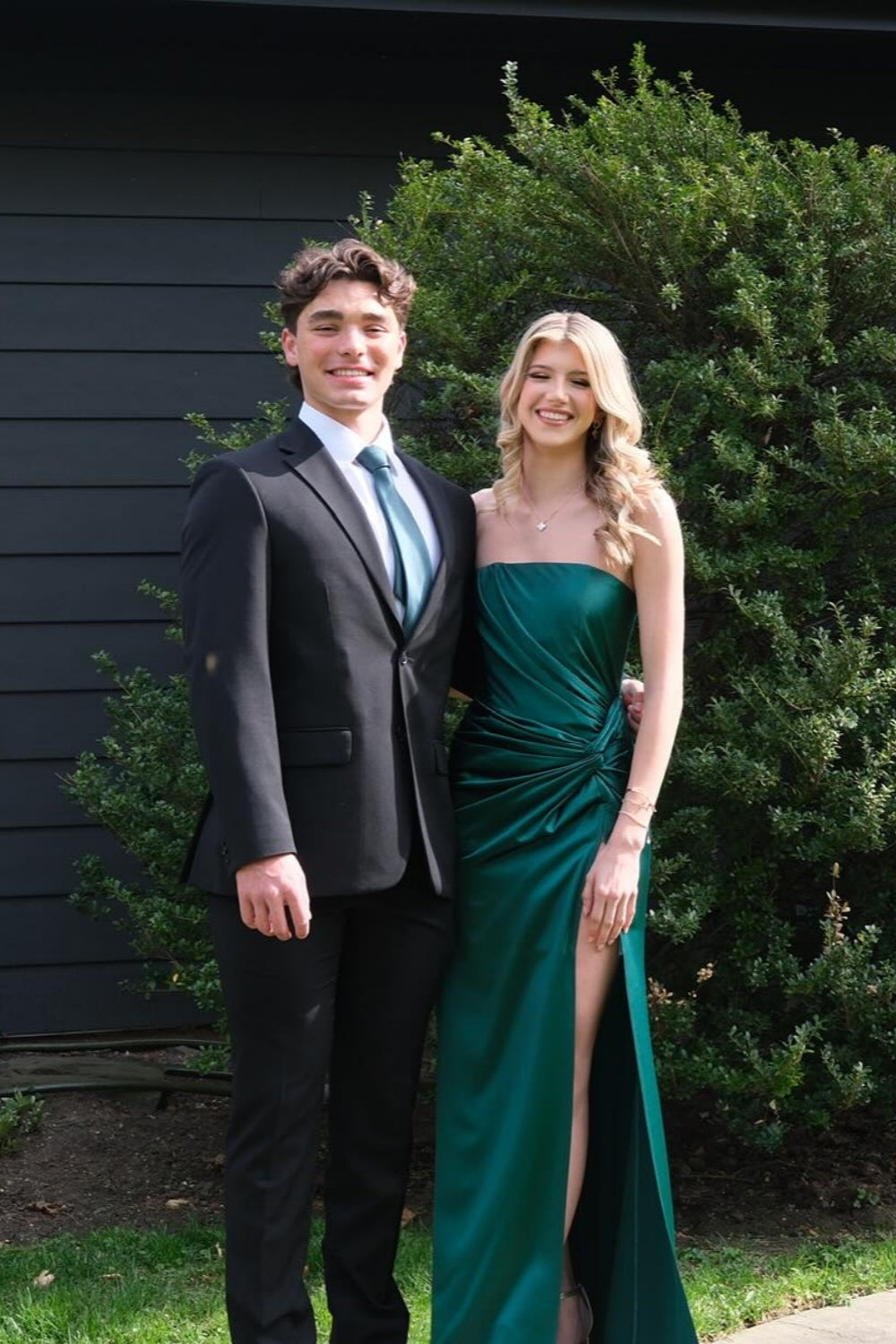 Strapless Emerald Green Twist Column Long Dress with Slit