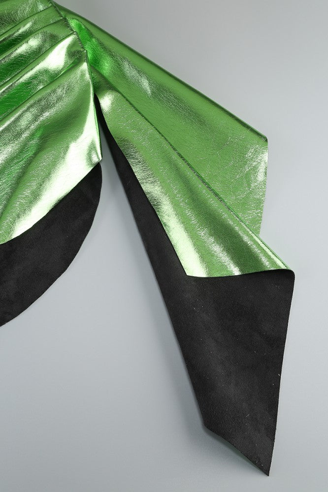
                      
                        Strapless Green Ruched Short Dress with Streamer
                      
                    