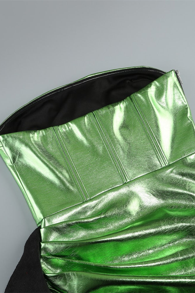
                      
                        Strapless Green Ruched Short Dress with Streamer
                      
                    