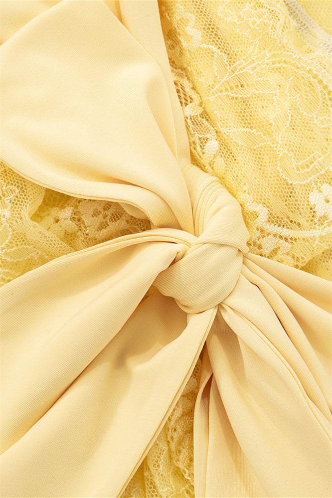 
                      
                        Strapless Light Yellow Twist Lace Stitching Maxi Dress
                      
                    