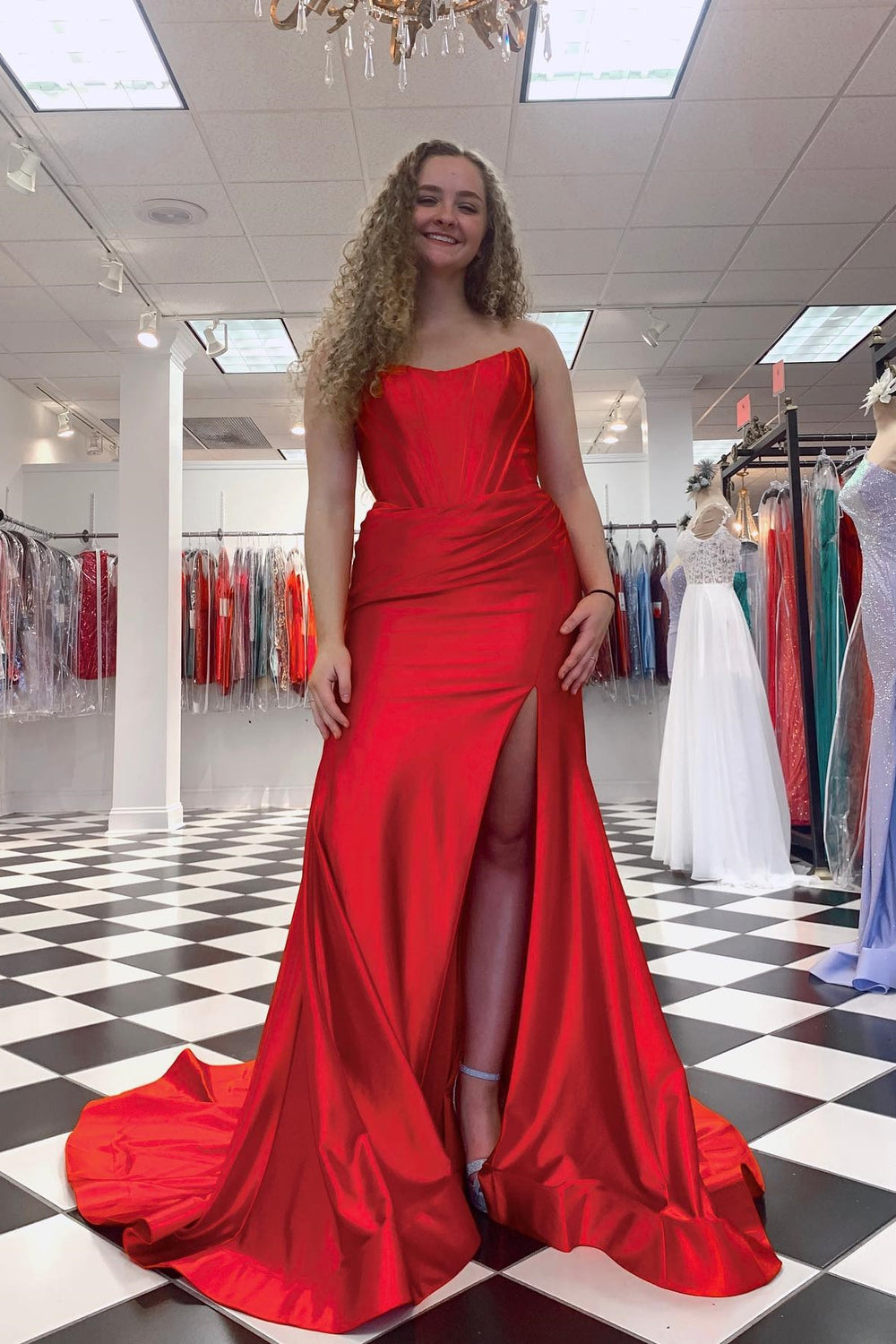 Strapless Red Ruched Mermaid Long Party Dress