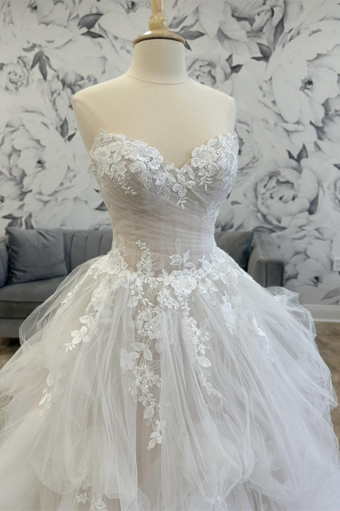 
                      
                        Strapless White Appliques Ruffled Wedding Dress
                      
                    