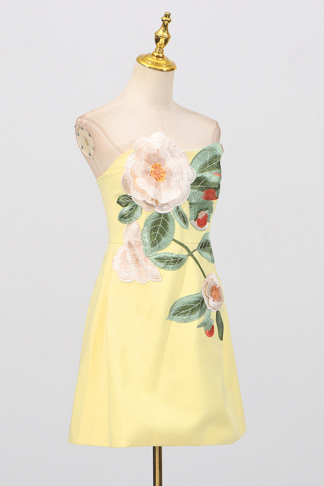 
                      
                        Strapless Yellow 3D Floral A-line Short Dress
                      
                    