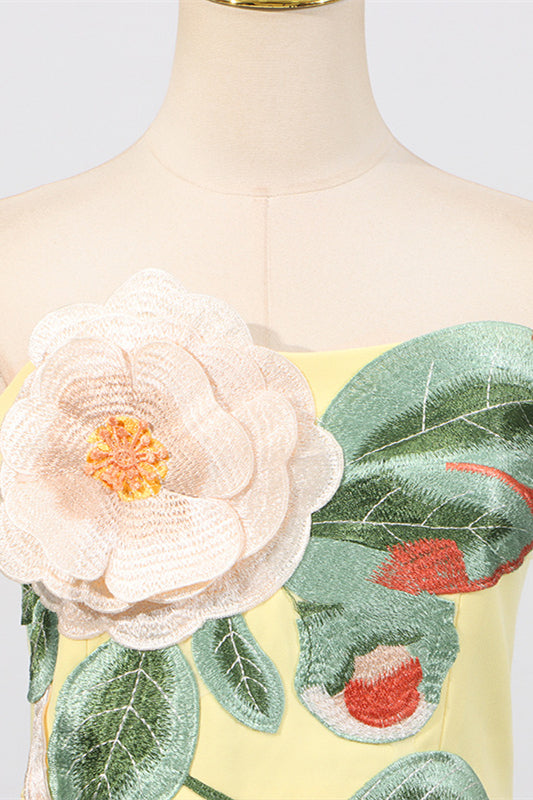 
                      
                        Strapless Yellow 3D Floral A-line Short Dress
                      
                    