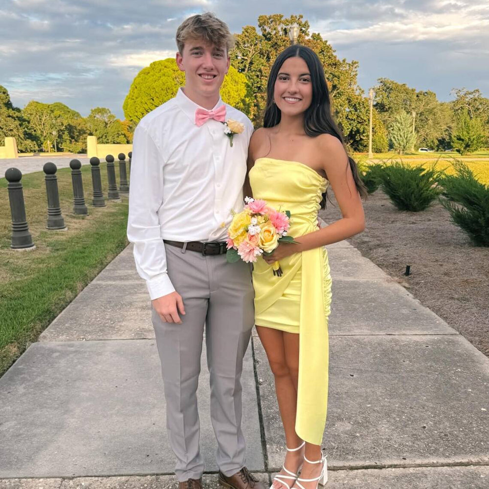 
                      
                        Strapless Yellow Ruched Short Dress with Side Train
                      
                    