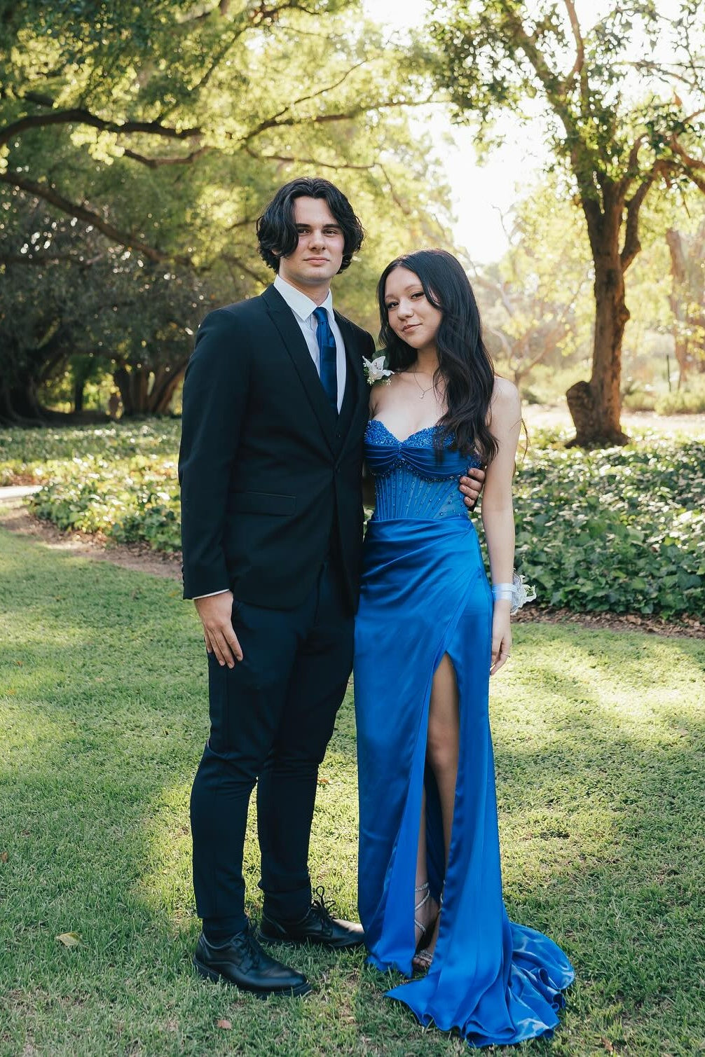 blue beaded maxi dress blue long dress prom Royal Blue Beaded Appliques Mermaid Velvet Slit Long Train Prom Dress