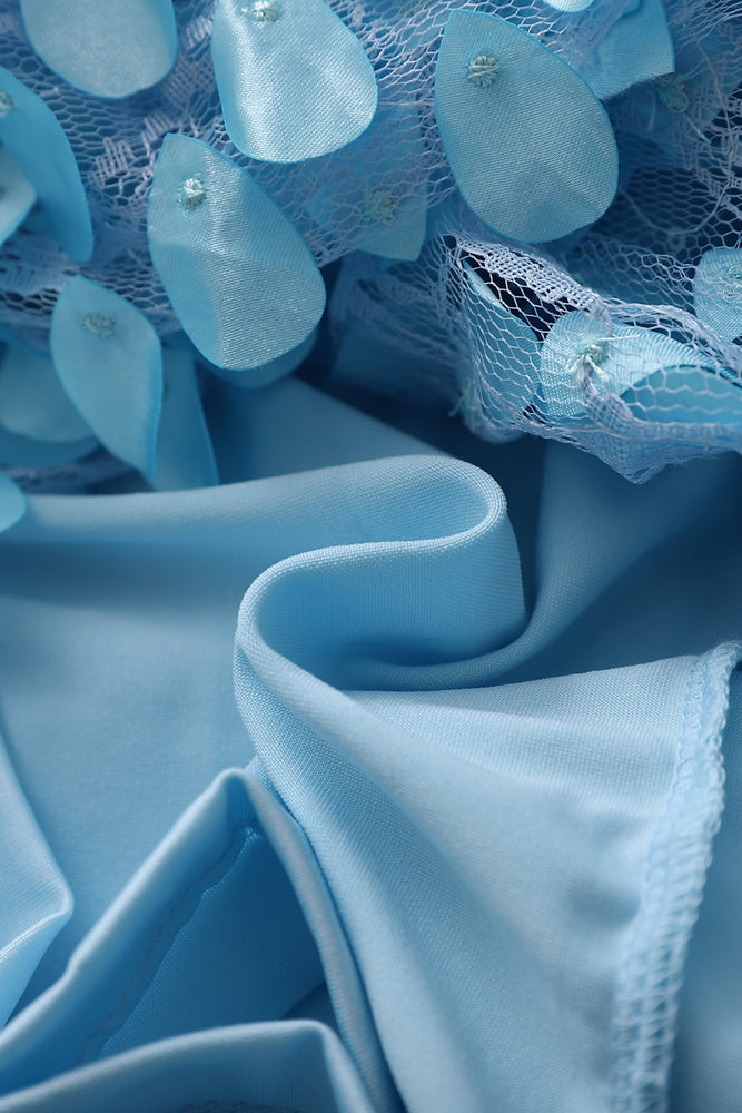 
                      
                        Strapless Blue Teardrop Sheath Long Dress
                      
                    