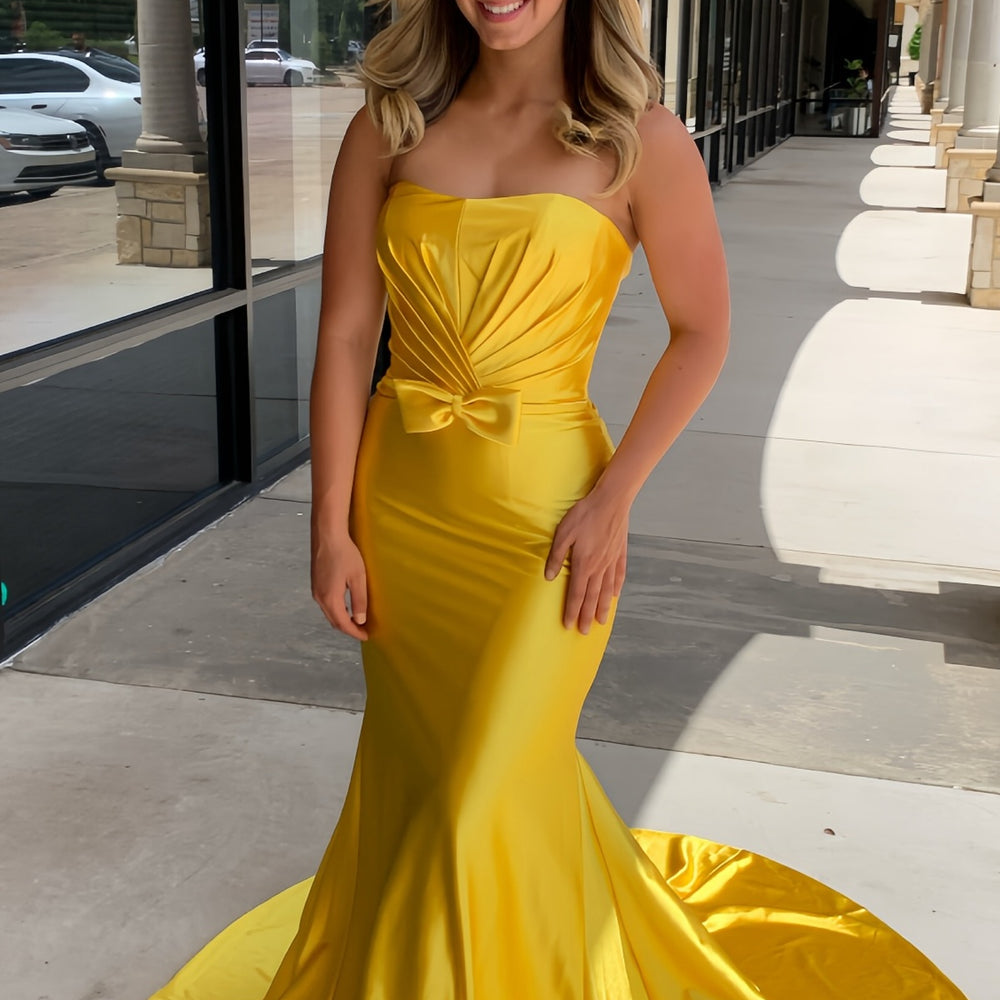 
                      
                        Strapless Red Satin Mermaid Lond Dress with Bow
                      
                    