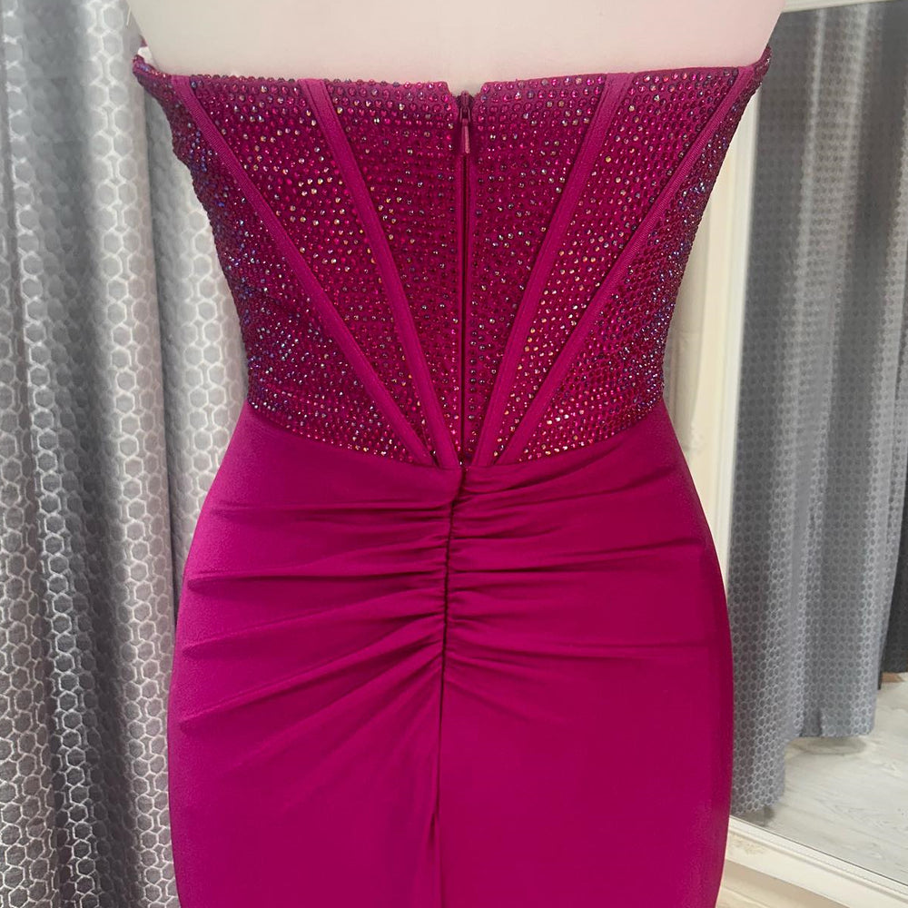 
                      
                        Strapless Fuchsia Ruched Mermaid Long Party Dress
                      
                    