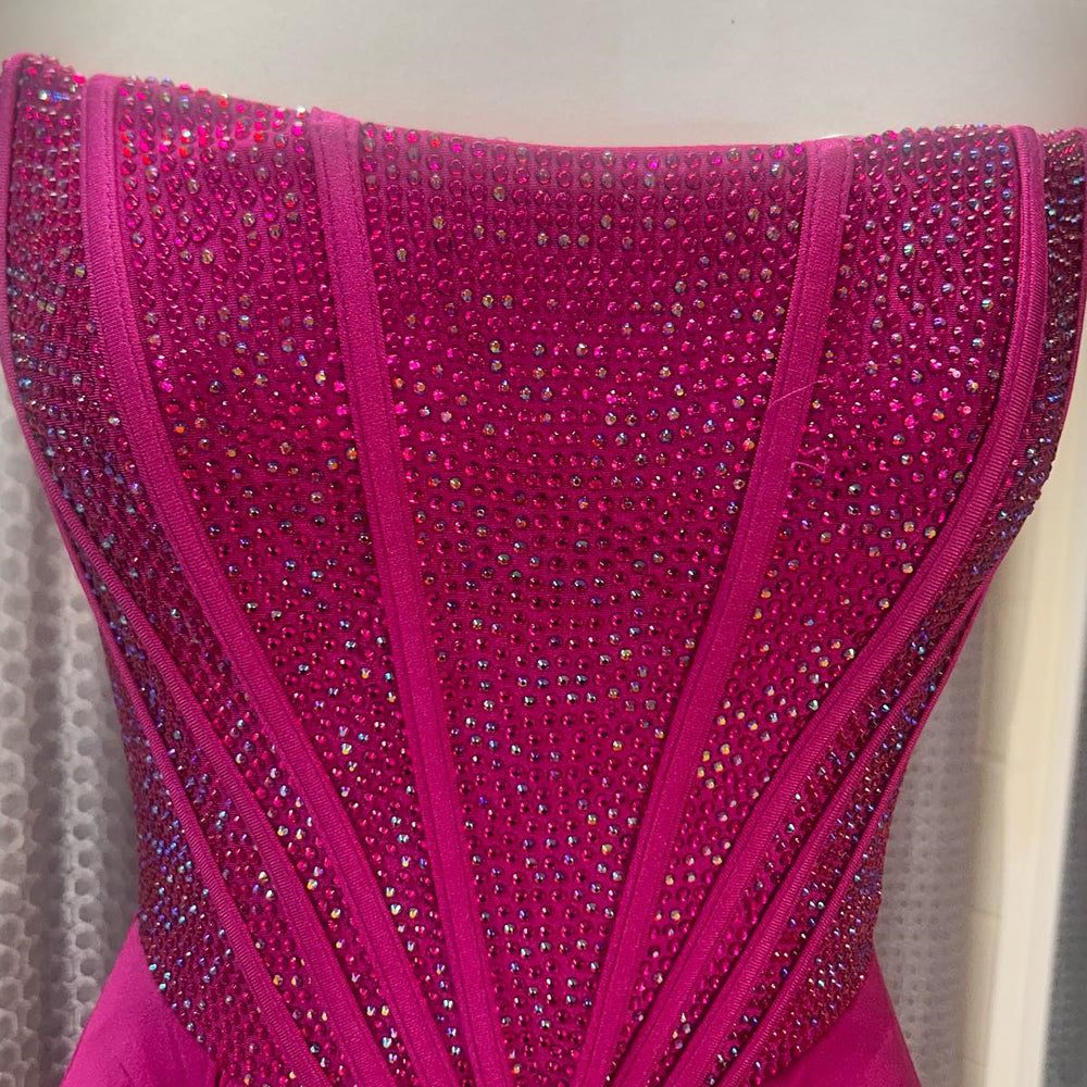 
                      
                        Strapless Fuchsia Ruched Mermaid Long Party Dress
                      
                    