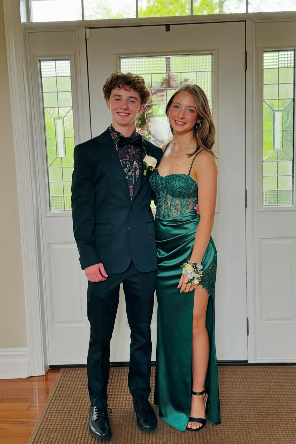 Straps Emerald Green Lace Mermaid Long Dress with Slit
