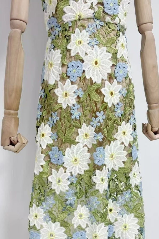 
                      
                        Straps Green Floral Appliques A-line Long Dress
                      
                    