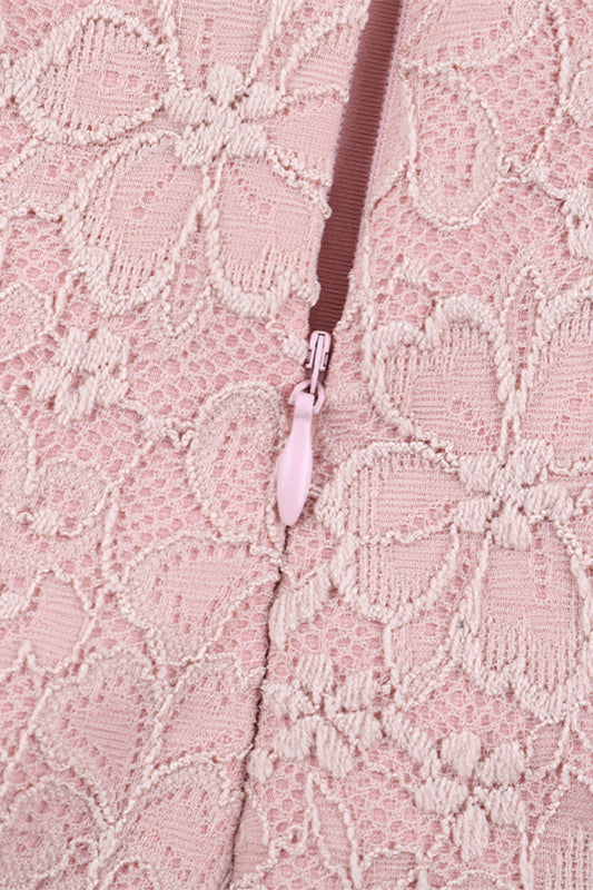 
                      
                        Straps Light Pink Bodycon Lace Short Dress
                      
                    