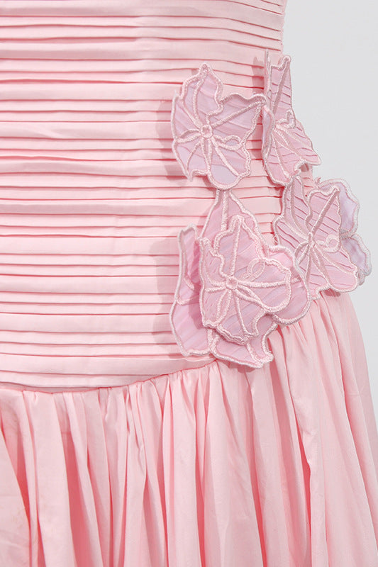 
                      
                        Straps Pink Appliques Pleated Long Dress with Slit
                      
                    