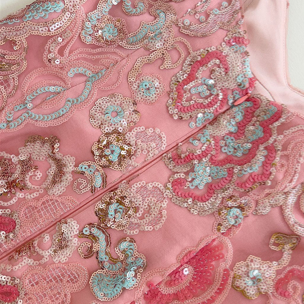 
                      
                        Straps Pink Sequin Embroidered Sheath Short Dress
                      
                    