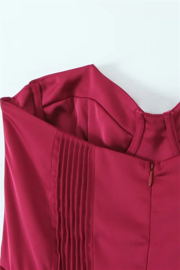 
                      
                        Sweetheart Burgundy Pleated A-line Midi Dress
                      
                    