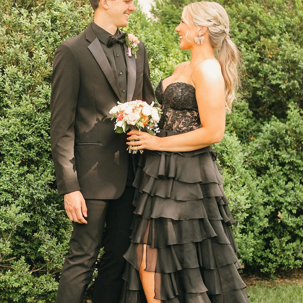 
                      
                        Sweetheart Lace and Chiffon Ruffle Long Prom Dress
                      
                    