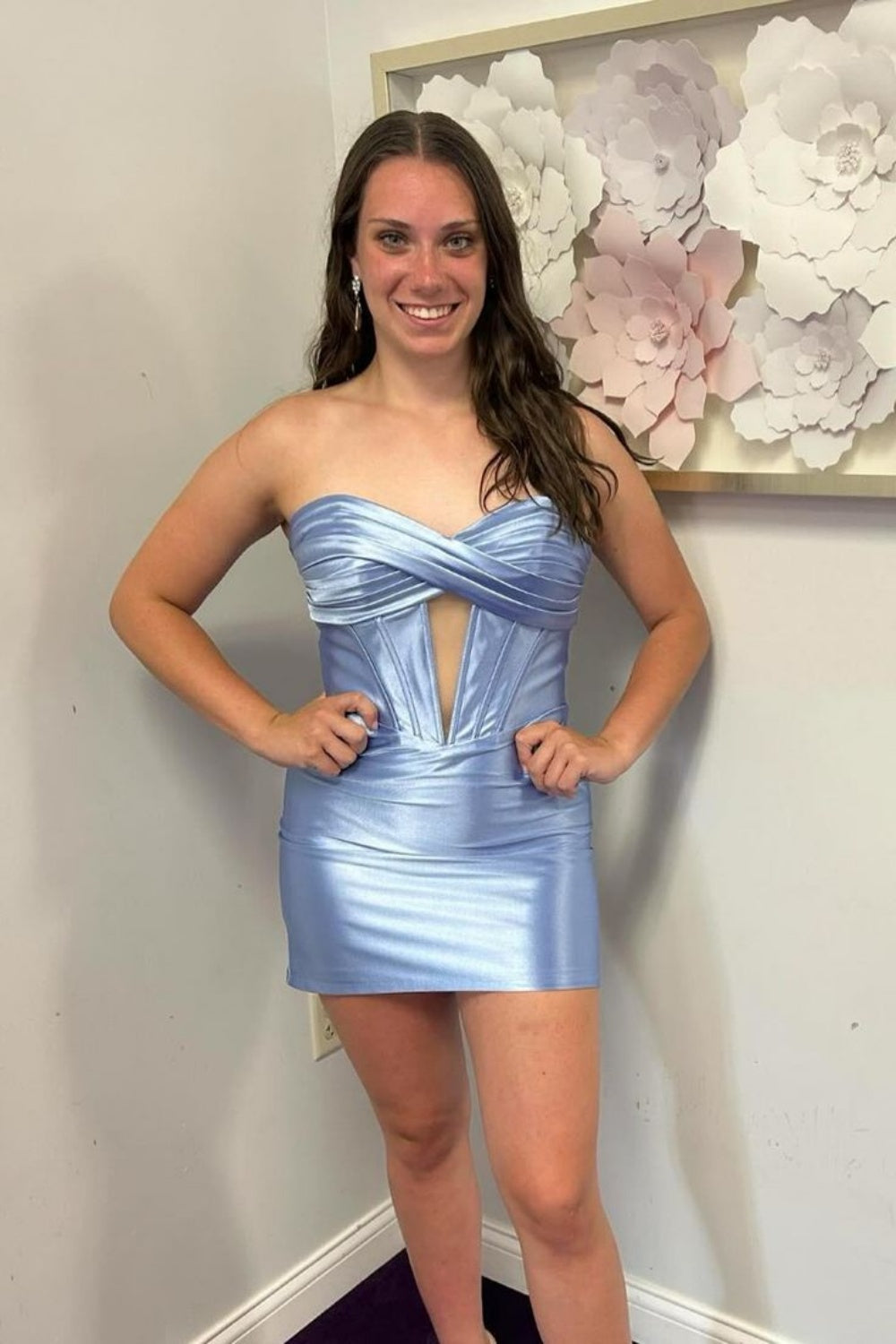 Lavender Twist Tight Short Dress with Keyhole